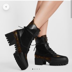 Louis Vuitton LAUREATE PLATFORM DESERT BOOT